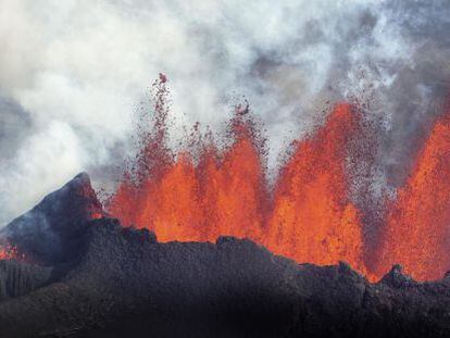 Islandia, la isla mágica entre volcanes y glaciares