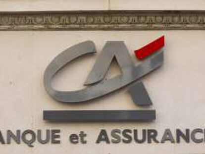 El logo de Crédit Agricole en una de sus oficinas.