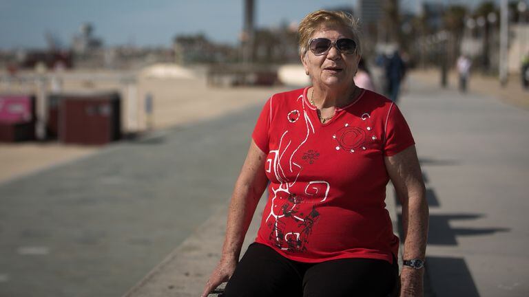 España: Deportistas y mayores salen a la calle 48 días después