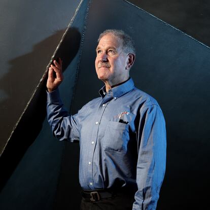 El astronauta estadounidense John Grunsfeld, en el centro cultural CaixaForum, en Madrid, el 21 de junio.