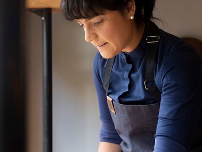 La cocinera Manu Buffara, en su restaurante Manu, en Curitiba (Brasil) en 2020.