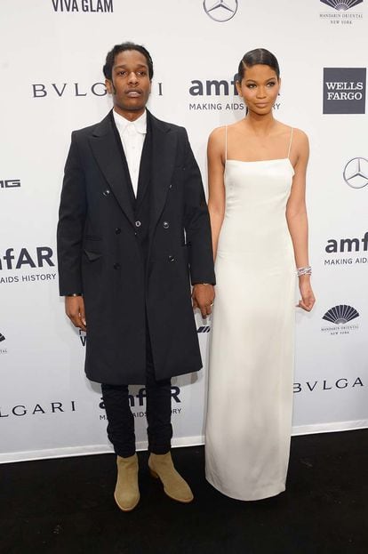 Chanel Iman pisó la alfombra roja de la mano de su actual novio, el rapero Asap Rocky.