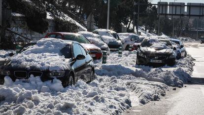 El Gobierno Pide Evitar El Uso De Vehiculos Por La Ola De Frio Que Sigue A La Borrasca Filomena Esto No Ha Terminado Espana El Pais