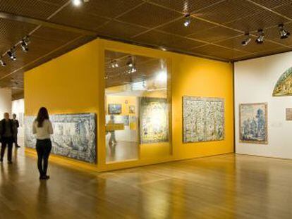Una de las salas de la muestra &#039;El brillo de las ciudades. La ruta del azulejo&#039;, en la Fundaci&oacute;n Calouste Gulbenkian de Lisboa.