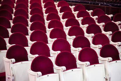 Un patio de butacas desierto, metáfora de la dramática situación denunciada por los empresarios teatrales.