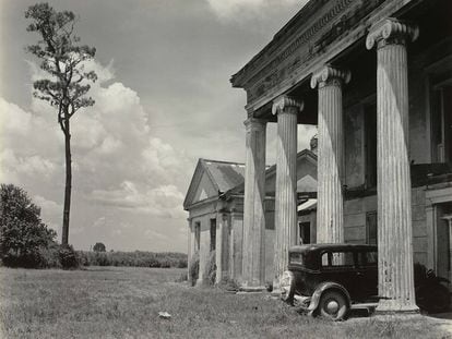 Woodlawn Plantation House, Louisiana, 1941