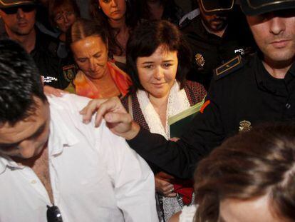 Ruth Ortiz, madre de Ruth y José, a su salida de la misa celebrada en la Mezquita de Córdoba oficiada por el obispo Demetrio Fernández.