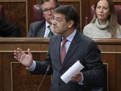 El ministro de Justicia, Rafael Catalá, durante la sesión de control al Gobierno.