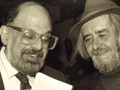 Allen Ginsberg y Edmundo de Ory, en octubre de 1987, en Nueva York.