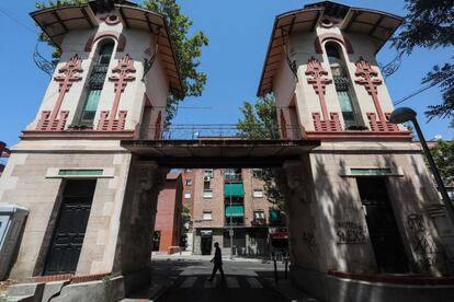 Colonia de la Prensa, conjunto de antiguas casas independientes de 1914 y de estilo 'art-deco' en el distrito de Carabanchel.