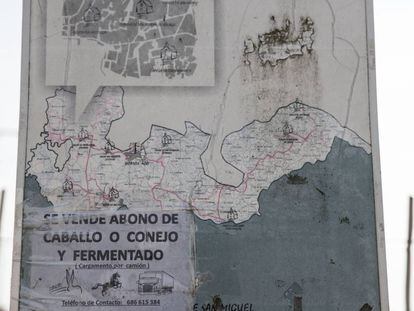 Panel de la ruta dedicada a Valle-Incl&aacute;n en Vilanova de Arousa, su localidad natal.