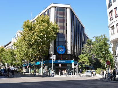 Edificio de la sede del PP, en el número 13 de la calle Génova, en Madrid.