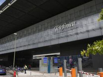 Fachada de la sede corporativa de Telefónica, hoy en el distrito de Las Tablas en Madrid.