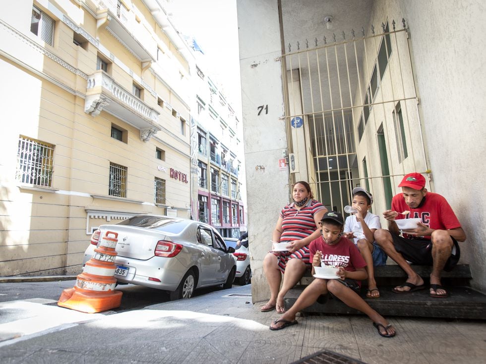 Brasil: Los nuevos pobres de São Paulo: la pandemia lleva a familias  enteras a vivir en la calle | Sociedad | EL PAÍS