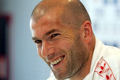 Zidane, ayer durante su conferencia de prensa en Valdebebas (Madrid).