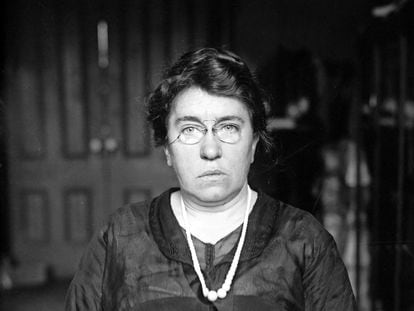 Emma Goldman (1869-1940), anarquista y feminista de origen lituano en una imagen de 1910.