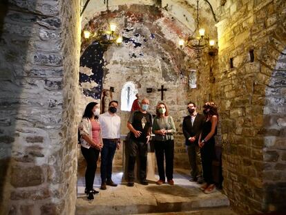 Una delegación de ERC presenta en Sant Vicenç de Castellet el listado de inmatriculaciones de la Iglesia