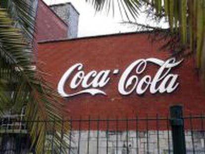 Factor&iacute;a de Coca-Cola de Asturbega en Colloto.