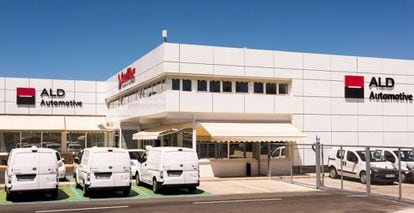 Vehículos industriales de ALD Automotive en su centro de Leganés (Madrid)