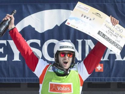 Lucas Eguibar, tras proclamarse campeón de la Copa del Mundo.