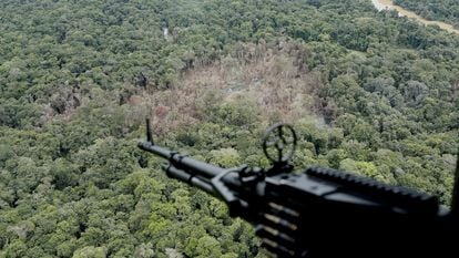 Campamento de las disidencias de las FARC, bombardeado por el Ejército de Colombia el 2 de marzo de 2021 en el municipio colombiando Calamar.