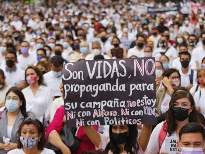 Cientos de personas marchan para exigir paz y justicia en Guadalajara