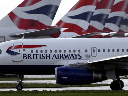 Moody's rebaja a bono basura la calificación de IAG y British Airways