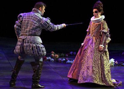 Àngel Òdena (Rodrigo) y Ketevan Kemoklidze (princesa de Éboli) ensayan la ópera 'Don Carlo.