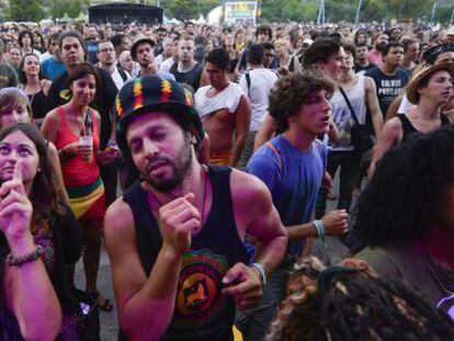 P&uacute;blico en la primera jornada del festival Rototom de Benic&agrave;ssim, el pasado s&aacute;bado. 