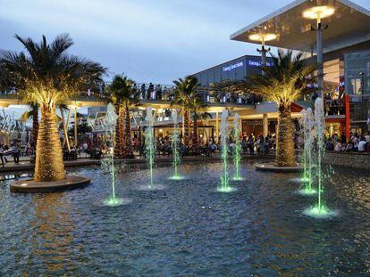 Imagen del centro comercial Puerto Venecia en Zaragoza, facilitada por la empresa.