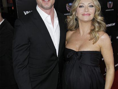 Eric Dane y su esposa Rebecca Gayheart han sido padres de una niña. La pequeña nació el miércoles según ha anunciado la representante del actor, Nanci Ryder. "Madre, padre e hija están bien", ha añadido Ryder. El nombre de la recién nacida aún no ha sido revelado y Dane ya había dicho en las últimas semanas que su esposa quería verle la cara a la niña antes de decidirse por uno.