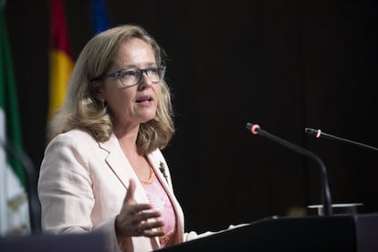 La primera vicepresidenta del Gobierno y ministra de Economía, Nadia Calviño.