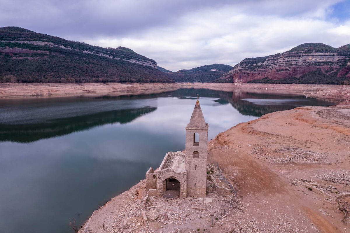 El cambio climático y la deficiente gestión de las aguas: la combinación que agudiza la sequía en España | Agua y Bosques | Extras