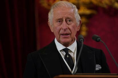 El rey Carlos III, durante su discurso tras la proclamación oficial como rey de Inglaterra en el palacio de Saint James.