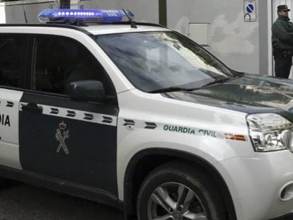 Agentes de la Guardia Civil en un operativo en una imagen de archivo.