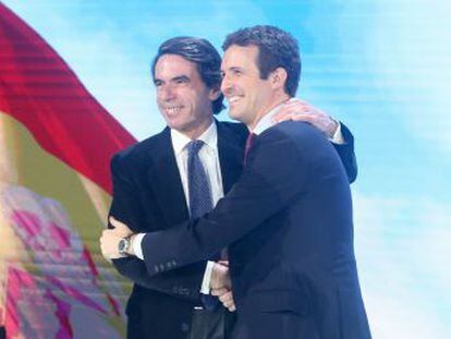 La convención fomenta la autoestima del partido, marca distancias con Vox y honra a Aznar