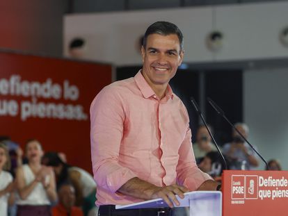 El Presidente del Gobierno Pedro Sánchez, este martes en un mitin en Castellón.
