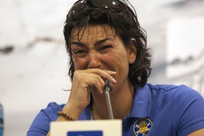 Rienda, emocionada durante su despedida