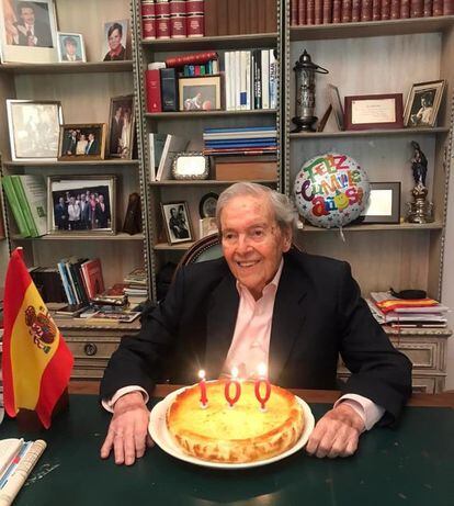 Ramón Palacios Rubio, exalcalde de La Carolina y dirigente histórico del PP, en su 100 cumpleaños.