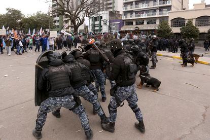 Riot police at the protest against the constitutional reform in San Salvador de Jujuy.