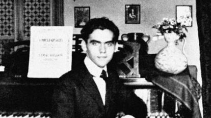 Federico García Lorca, retratado en 1919, con 20 años.