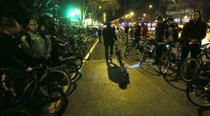 Homenaje el 8 de mazo de 2016 por el ciclista atropellado en la calle de Alberto Alcocer.