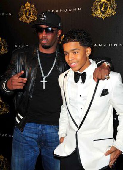 P. Diddy y su hijo, Justin Dior Combs, en la fiesta de su 16 cumpleaños, en enero de 2010.