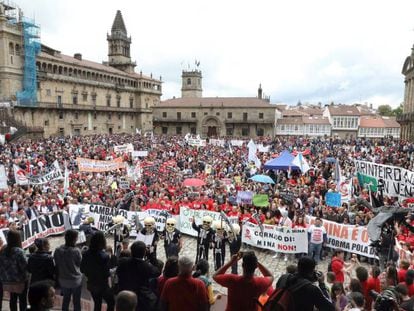 Manifestación en Santiago contra la mina de Touro.