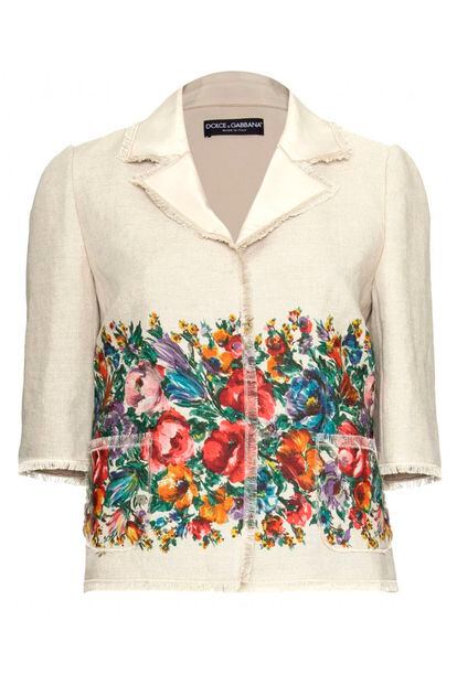 La imaginería de la toscana italiana luce de nuevo en este bucólico blazer de lino de Dolce & Gabbana (1250 euros).