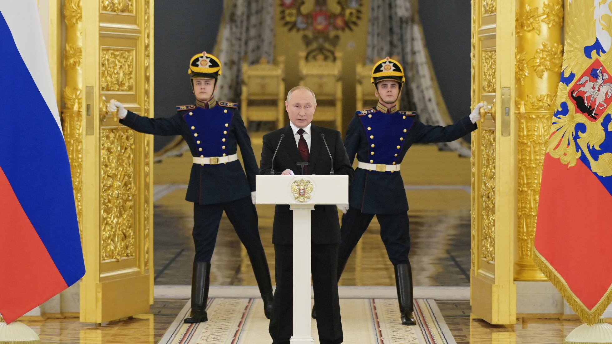 Putin exige garantías sólidas de que la OTAN no llegará a sus puertas |  Internacional | EL PAÍS
