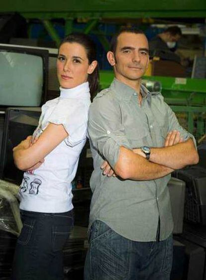 Raquel Sánchez Silva y Diego Chueca, presentadores de <i>¡Qué desperdicio!</i>