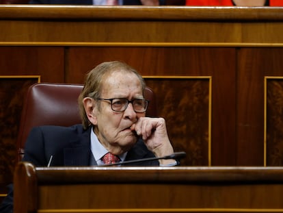 Ramón Tamames, en el Congreso de los Diputados durante la moción de censura.