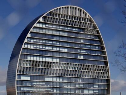 Edificio La Vela, sede de BBVA.