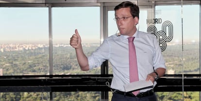José Luis Martínez Almeida durante la presentación de Madrid 360, su plan anticontaminación.